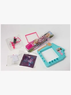 Barbie Fashion Designer with Dukke