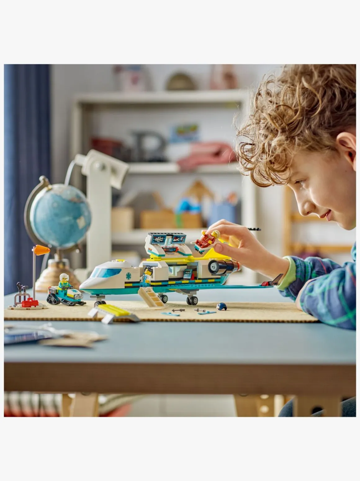 LEGO City 60465 Ambulancefly