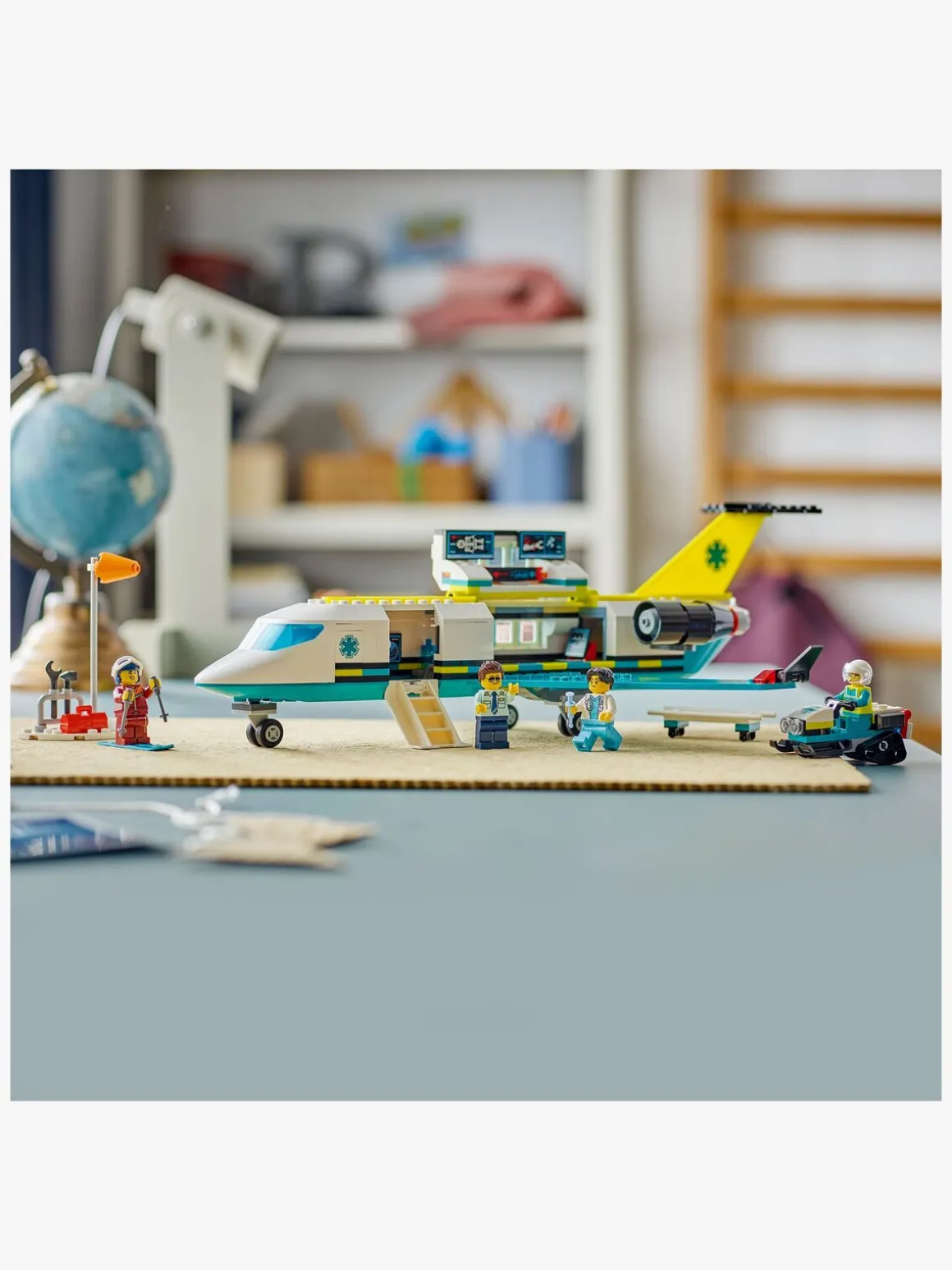 LEGO City 60465 Ambulancefly