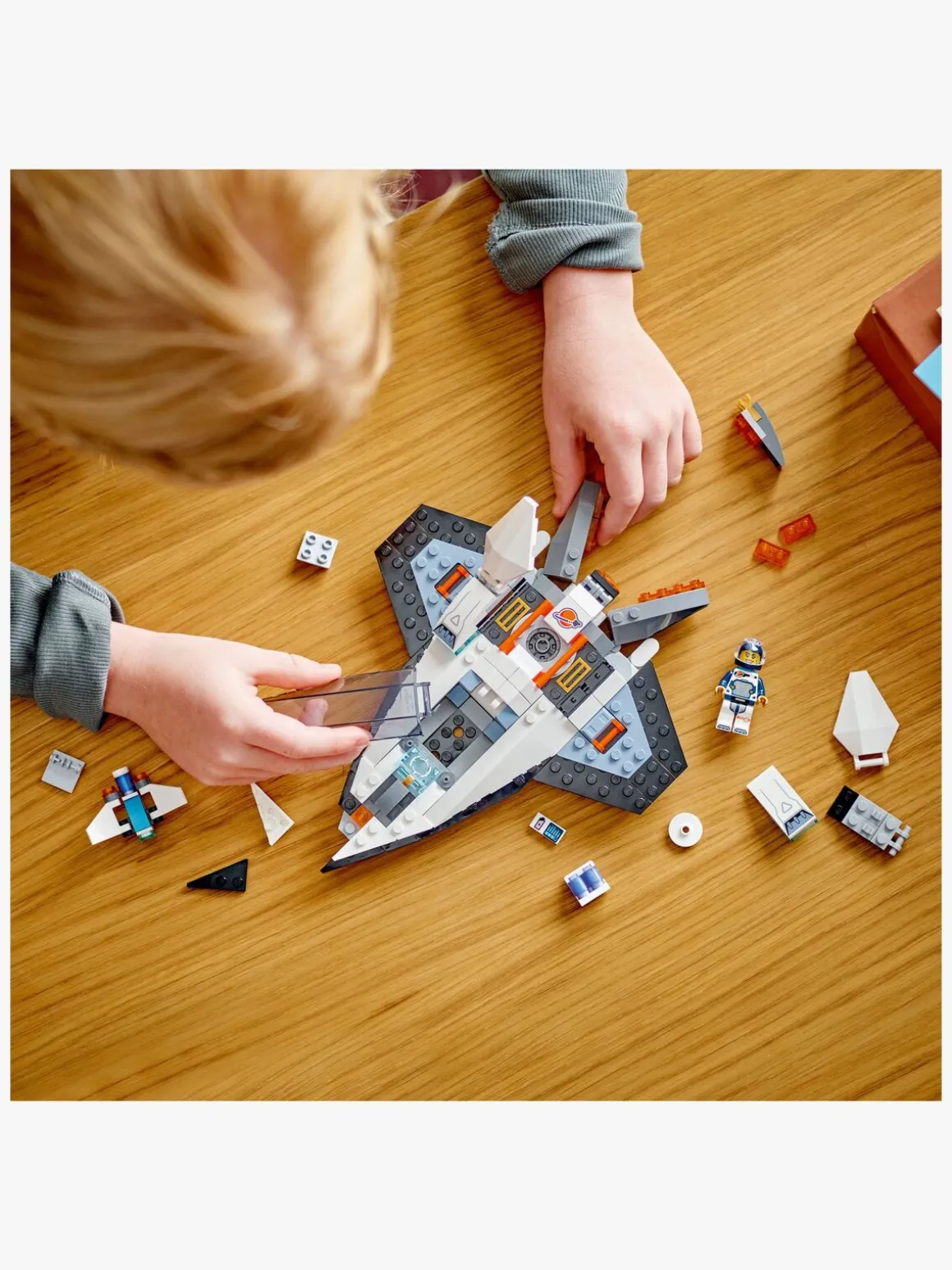 LEGO City 60430 Intergalaktisk rumskib