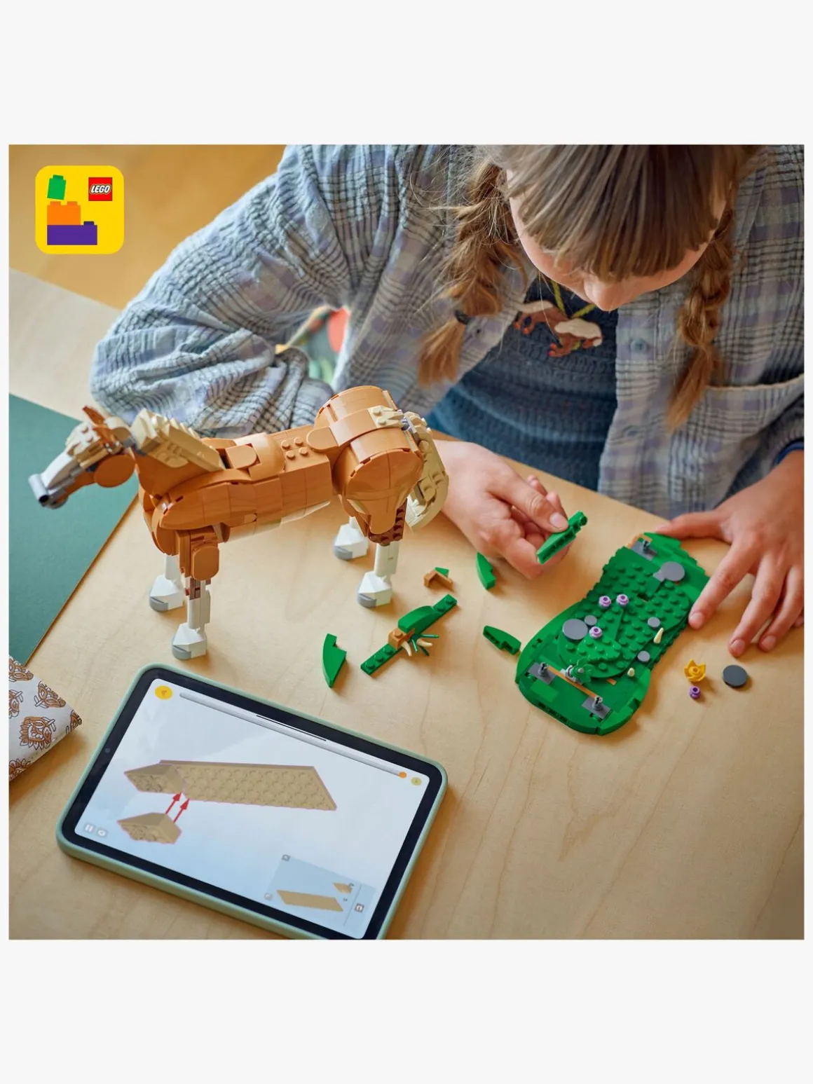 LEGO Creator 31166 Smuk hest