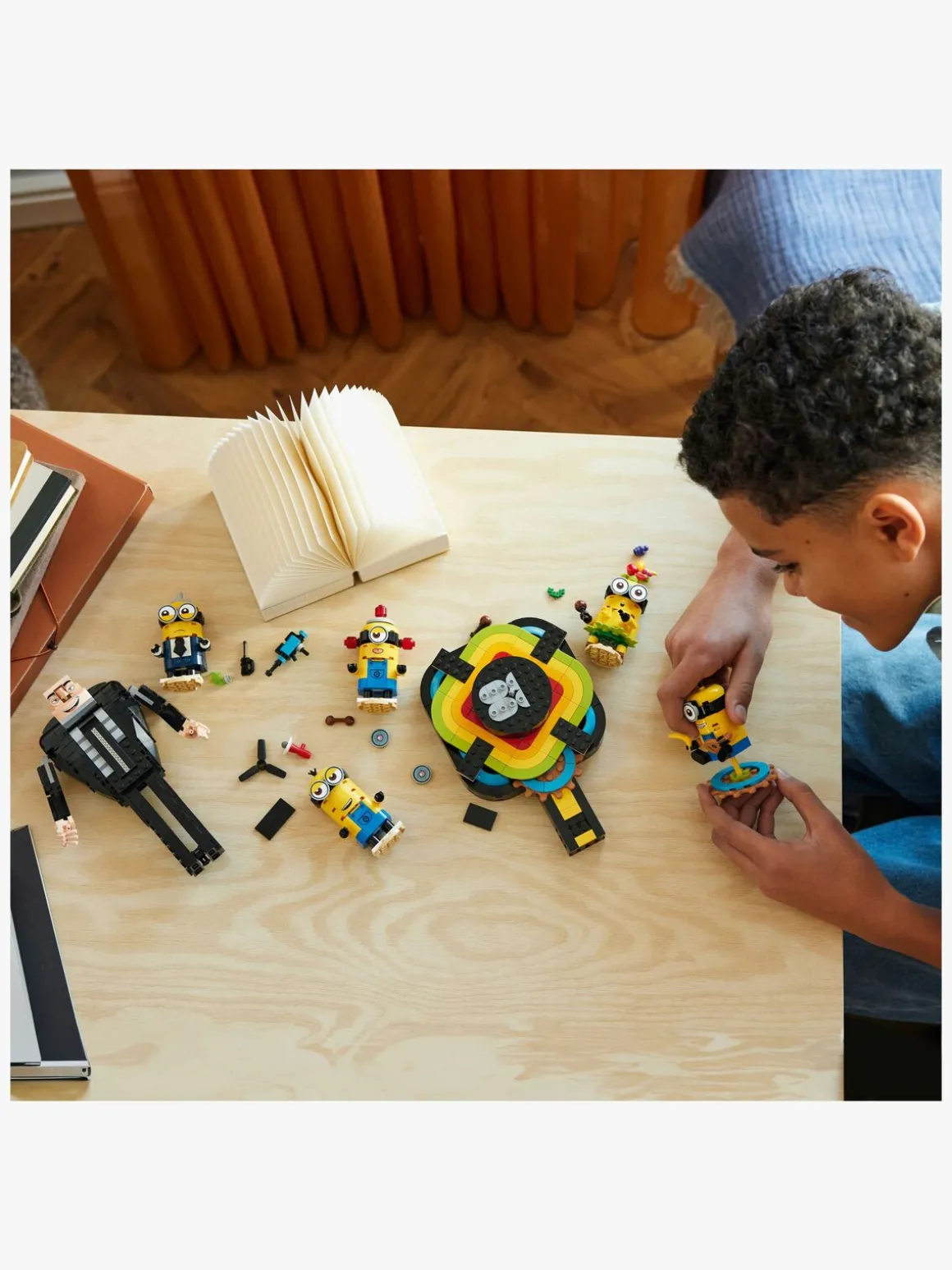 LEGO Despicable Me 75582 Klodsbygget Gru og Minions