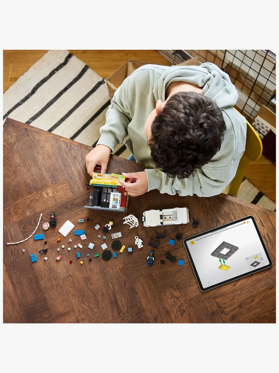 LEGO Super Heroes 76311 Spider-Verse: Miles Morales mod Spot