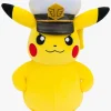 Pokémon Bamse Captain Pikachu 20 cm